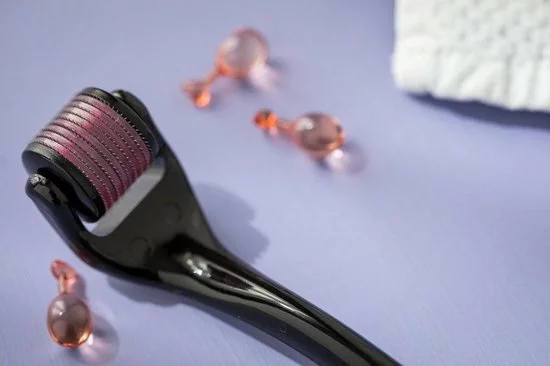 Begroting π DRS - Titanium 540 Needles Titanium Dermaroller 0.5mm Van Zeer Hoge Kwaliteit - Ultra Scherpe Naalden - Anti Slip Grip β€οΈ 6 Begroting π DRS - Titanium 540 Needles Titanium Dermaroller 0.5mm Van Zeer Hoge Kwaliteit - Ultra Scherpe Naalden - Anti Slip Grip β€οΈ - Afbeelding 4