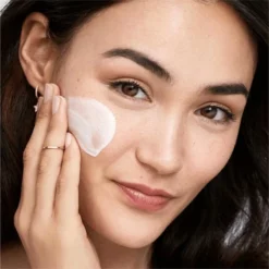 Gloednieuw 💯 Olay Regenerist Dagcr Me - 50ml - Alle Huidtypes 🛒 -Beauty Winkel 550x549 29