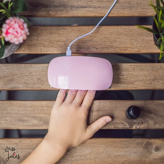 Beste deal π Miss Jules® Complete Polygel Kit - Polygel Nagels Starterspakket - 4 Kleuren - Perfecte Combinatie Gellak & Acryl - Incl. UV LED Lamp & Klemmetjes π 12 Beste deal π Miss Jules® Complete Polygel Kit - Polygel Nagels Starterspakket - 4 Kleuren - Perfecte Combinatie Gellak & Acryl - Incl. UV LED Lamp & Klemmetjes π - Afbeelding 10