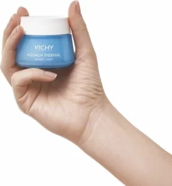 Kopen ❤️ Vichy Aqualia Thermal Hydraterende Dagcr Me Licht - 50ml - Normale Huid 🎉 -Beauty Winkel 550x592