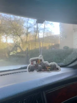 Groothandel π Milano Autoparfum Red Bull Racing - Luchtverfrisser Auto - Autogeur - Auto Accessoires - Max Verstappen π 9 Groothandel π Milano Autoparfum Red Bull Racing - Luchtverfrisser Auto - Autogeur - Auto Accessoires - Max Verstappen π -Beauty Winkel 550x733 14