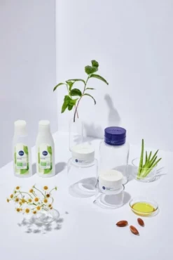 Korting 🤩 Nivea Naturally Good Dagcr Me Gevoelige Huid - 50 Ml - Met Bio Kamille 👏 -Beauty Winkel 550x824 1
