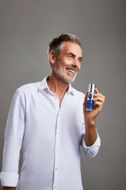 Flash-uitverkoop β NIVEA MEN Hyaluron Hydraterende Anti-Age Gezichtsgel - 50ml π 12 Flash-uitverkoop β NIVEA MEN Hyaluron Hydraterende Anti-Age Gezichtsgel - 50ml π -Beauty Winkel 550x824 2